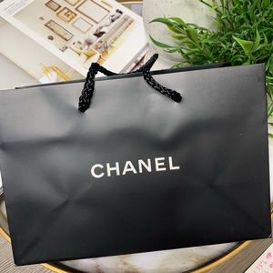 Chanel Shopping Bag